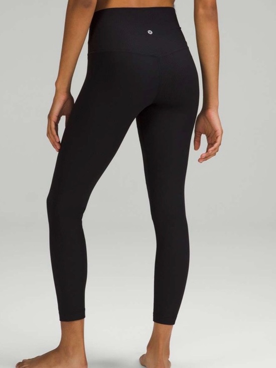 lululemon athletica Pants - Lululemon Align Ribbed High-Rise Pant 25" Black
Size 6